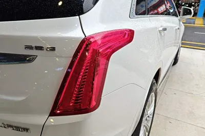 Cadillac XT5 2018, 84200 км, за 14766 USD - фото 9