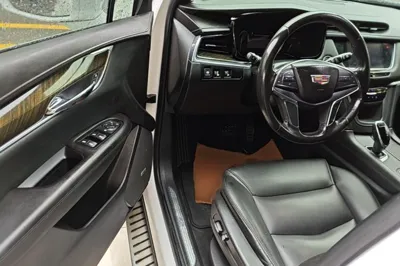 Cadillac XT5 2018, 84200 км, за 14766 USD - фото 18
