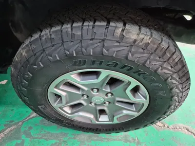 Jeep Wrangler 2017, 79300 км, за 16930.38 USD - фото 18