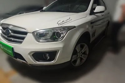 Bestune X80 · 2015 год
