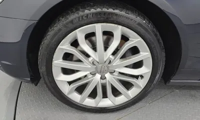 Audi A6 2012, 123381 км, за 4629.14 USD