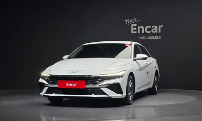 Hyundai Avante 2024, 17570 км, за 15536.63 USD