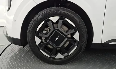 Kia Canival 2024, 76904 км, за 21814.15 USD