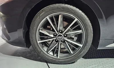 Hyundai Grandeur 2023, 39050 км, за 17120.58 USD