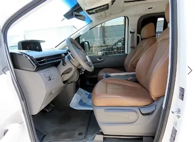 Hyundai Staria 2024, 47561 км, за 27029.33 USD