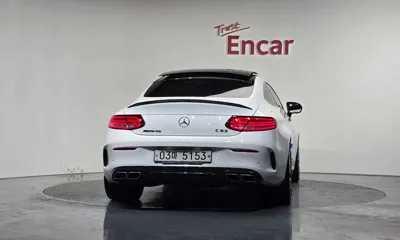 Mercedes-Benz C-Class 2018, 72517 км, за 27756.5 USD