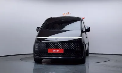 Hyundai Staria 2022, 58268 км, за 23125.2 USD