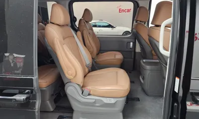 Hyundai Staria 2022, 58268 км, за 23125.2 USD - фото 12