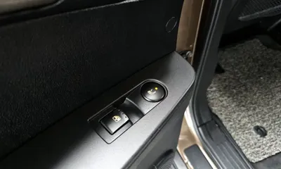 KG_Mobility_Ssangyong KORANDO 2014, 114048 км, за 4406.74 USD - фото 18