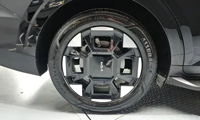 Kia Canival 2025, 24196 км, за 25629.12 USD