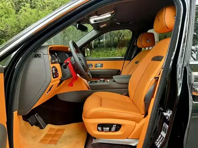 Rolls-Royce Cullinan 2025, 7100 км, за 806341.04 USD - фото 6