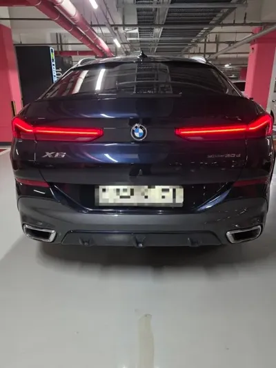 BMW X6 2020, 81000 км, за 42011.29 USD