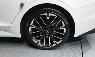 Kia K5 2024, 14253 км, за 19125.7 USD