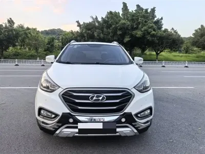 Hyundai ix35 2013, 170000 км, за 2932.12 USD