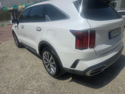 Kia Sorento 2023, 57316 км, за 15854.54 USD