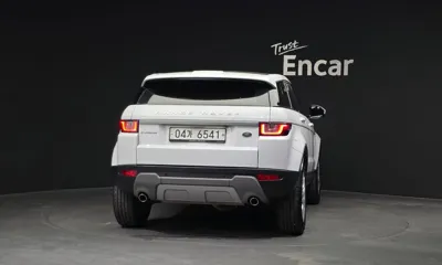 Land Rover Range Rover Evoque 2018, 79554 км, за 9839.83 USD