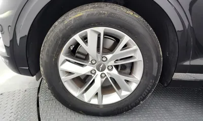 Genesis GV70 2022, 36994 км, за 24116.28 USD