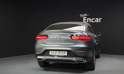 Mercedes-Benz GLC-Class 2019, 79919 км, за 20060.39 USD