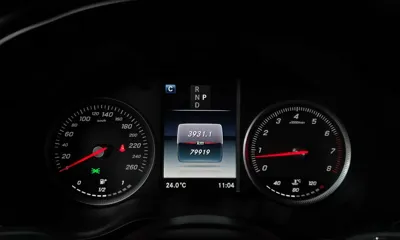 Mercedes-Benz GLC-Class 2019, 79919 км, за 20060.39 USD - фото 8