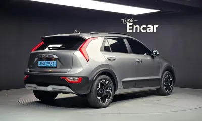 Kia Niro 2023, 52449 км, за 16605.87 USD
