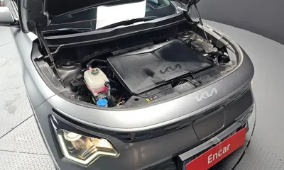 Kia Niro 2023, 52449 км, за 16605.87 USD - фото 6