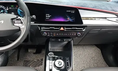 Kia Niro 2023, 52449 км, за 16605.87 USD - фото 13