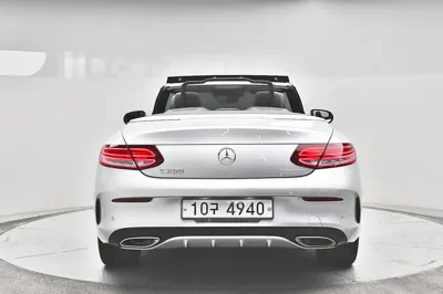 Mercedes-Benz C-Class 2017, 87877 км, за 14047.53 USD