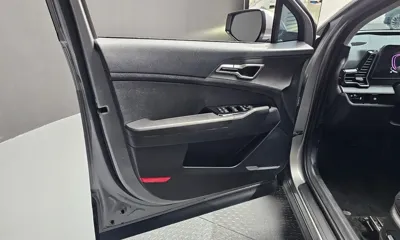 Kia Sportage 2024, 19758 км, за 16576.73 USD - фото 24