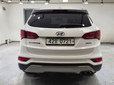 Hyundai Santafe 2016, 166146 км, за 7201.85 USD