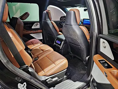 Lincoln Aviator 2023, 18167 км, за 35684.04 USD - фото 16