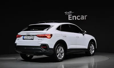 Audi Q3 2020, 28121 км, за 29055.88 USD