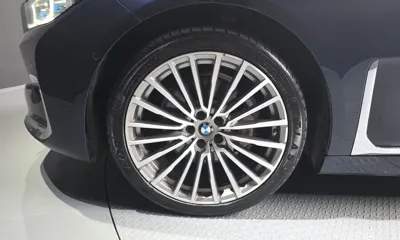 BMW 7-Series 2020, 132926 км, за 27349.08 USD