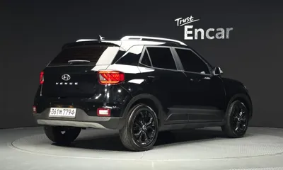 Hyundai Venue 2020, 69711 км, за 7936.51 USD