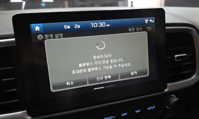 Hyundai Venue 2020, 69711 км, за 7936.51 USD - фото 30