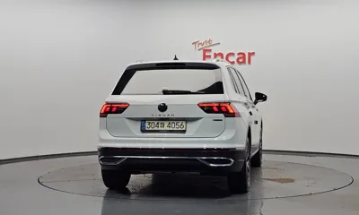 Volkswagen Tiguan 2022, 91655 км, за 26346.63 USD
