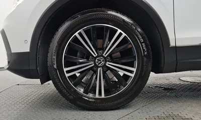Volkswagen Tiguan 2022, 91655 км, за 26346.63 USD