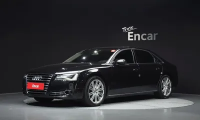 Audi A8 · 2012 год