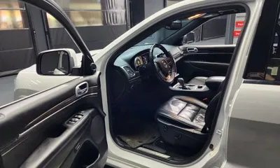Jeep Cherokee 2018, 127747 км, за 13071.46 USD - фото 10