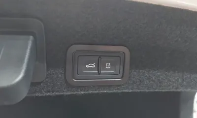 Audi A6 2021, 44563 км, за 21676.29 USD - фото 20
