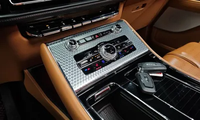 Lincoln Aviator 2021, 107436 км, за 23303.14 USD - фото 9