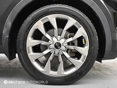 Kia Sorento 2021, 66028 км, за 15688.59 USD