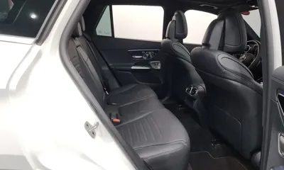 Mercedes-Benz GLC-Class 2024, 17597 км, за 57516.4 USD - фото 11