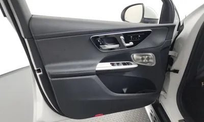 Mercedes-Benz GLC-Class 2024, 17597 км, за 57516.4 USD - фото 24