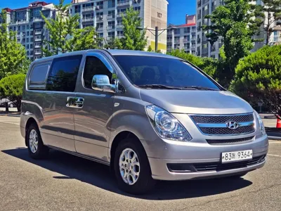 Hyundai Starex 2016, 169701 км, за 4296.67 USD