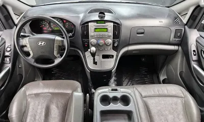 Hyundai Starex 2016, 205081 км, за 4791.91 USD - фото 7