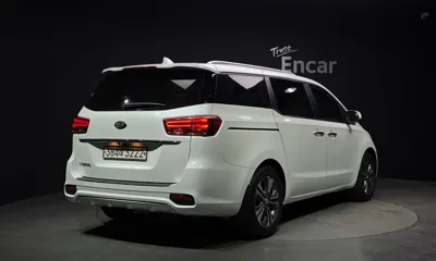 Kia Canival 2019, 145212 км, за 6830.61 USD