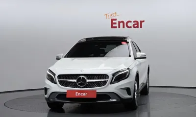 Mercedes-Benz GLA-Class 2016, 106026 км, за 9253.88 USD