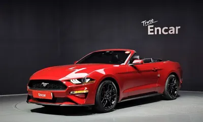 Ford Mustang · 2023 год