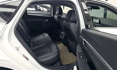 Hyundai Sonata 2022, 30112 км, за 13596.95 USD - фото 12