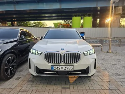 BMW X5 · 2025 год